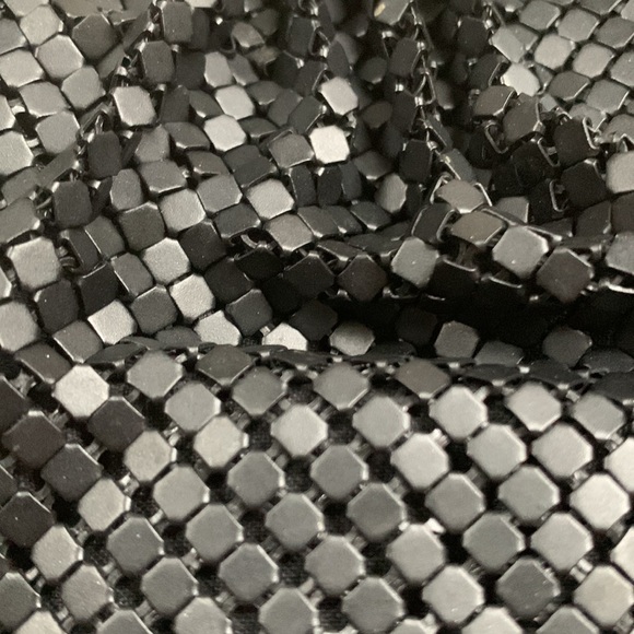 Whiting and Davis small crossbody bag - Picture 5 of 10